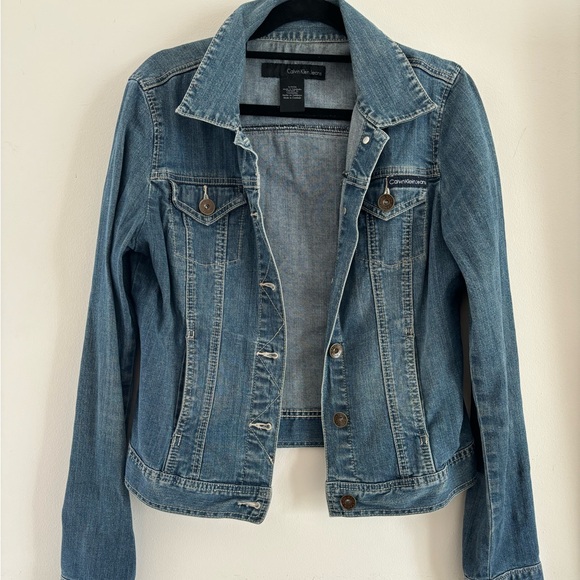 Calvin Klein Jeans denim jacket - size small - Picture 1 of 2